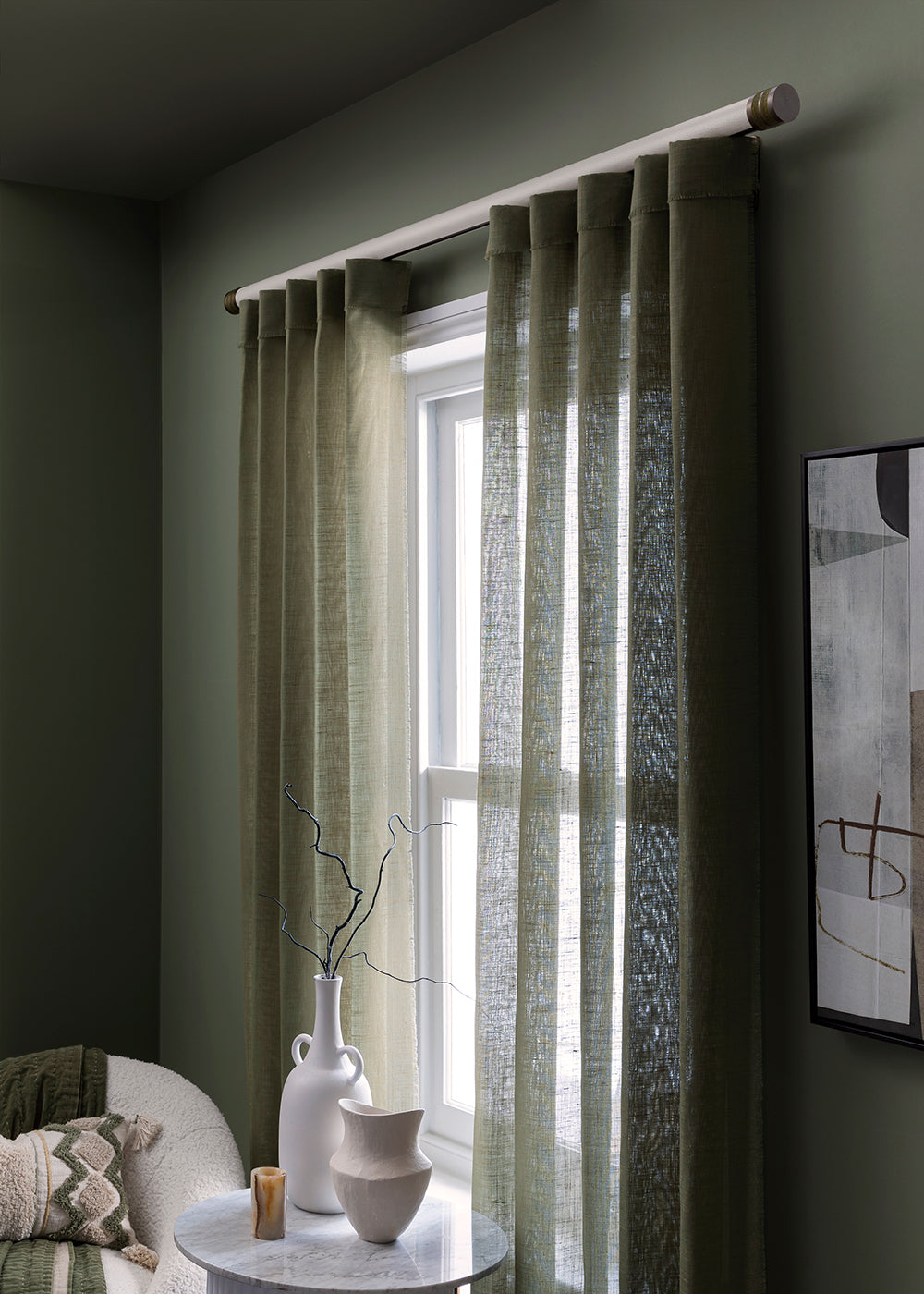 Motorised electric curtain pole in white ostrich, wireless & battery powered using the Somfy Glydea track | Walcot House UK curtain pole specialists