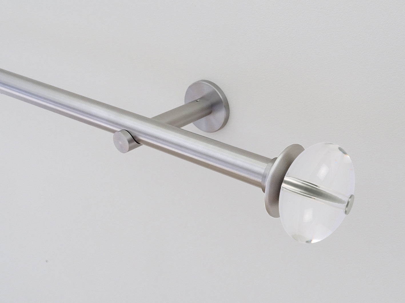19mm diameter stainless steel metal curtain pole with elliptical acrylic finials