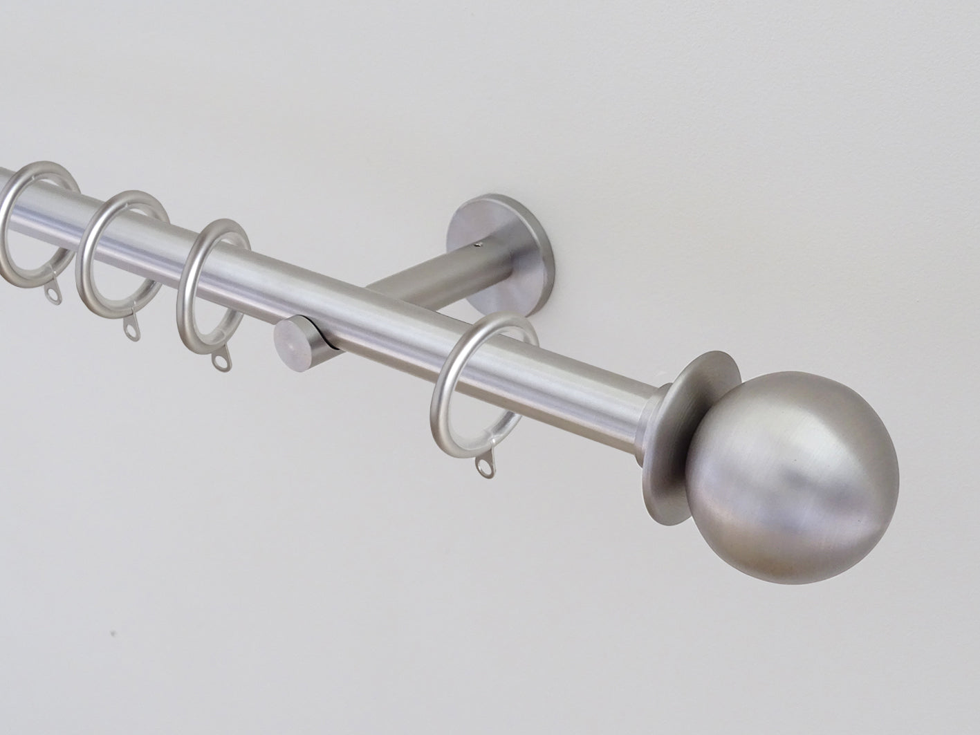 19mm diameter stainless steel curtain pole set with metal ball finials