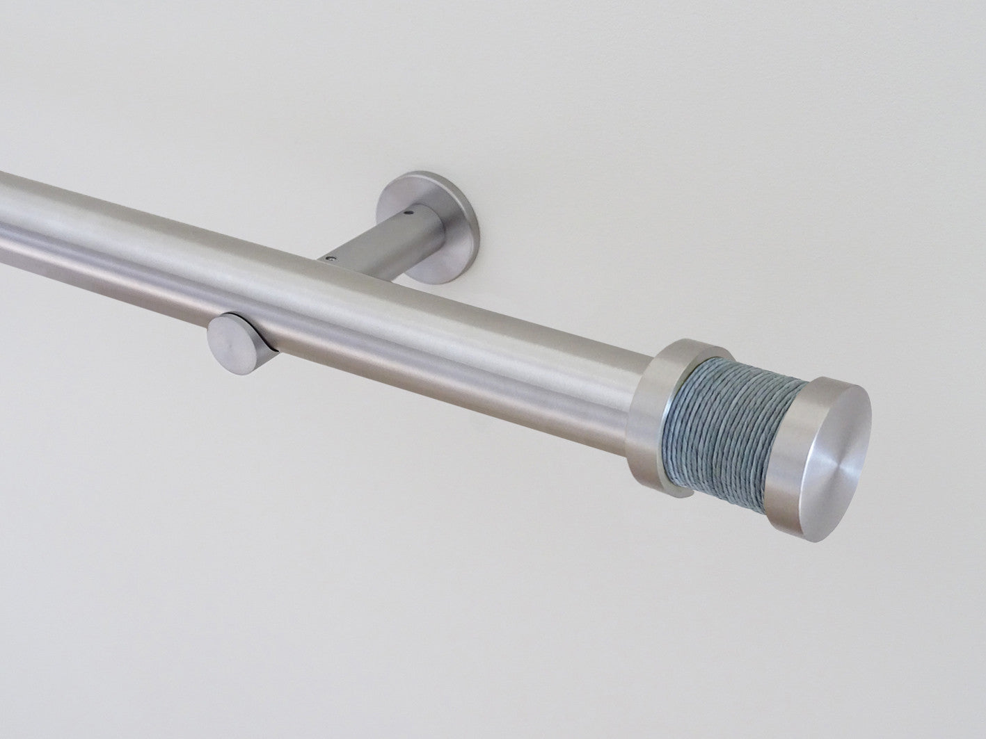30mm diameter stainless steel curtain pole collection with dolphin twine Groove finials