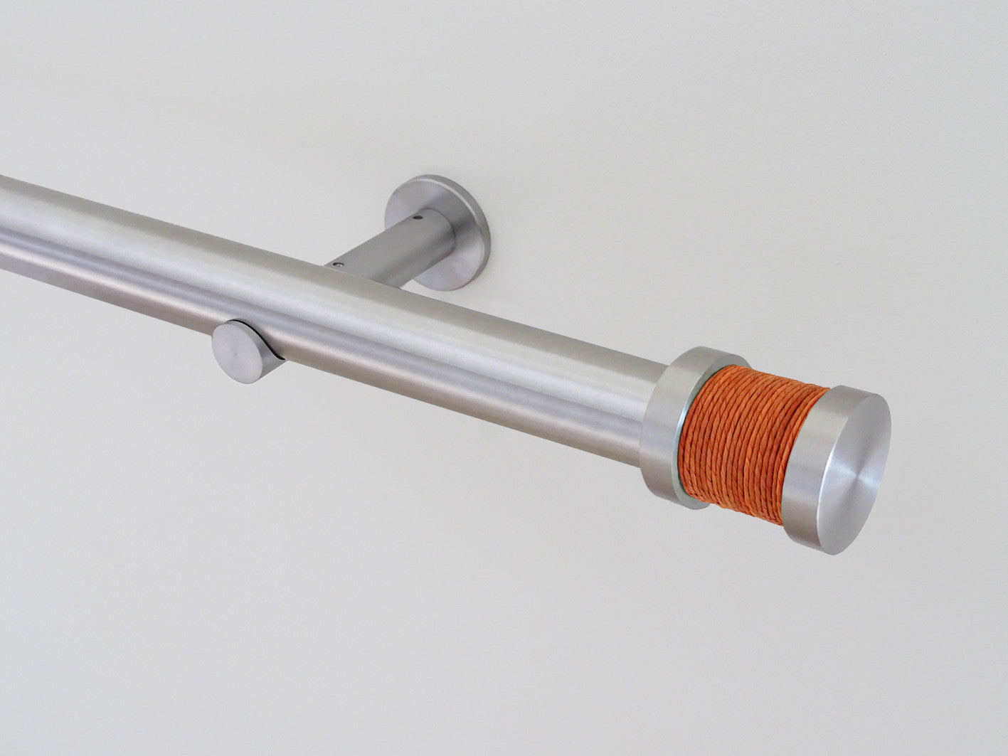 30mm diameter stainless steel curtain pole with fox groove finials