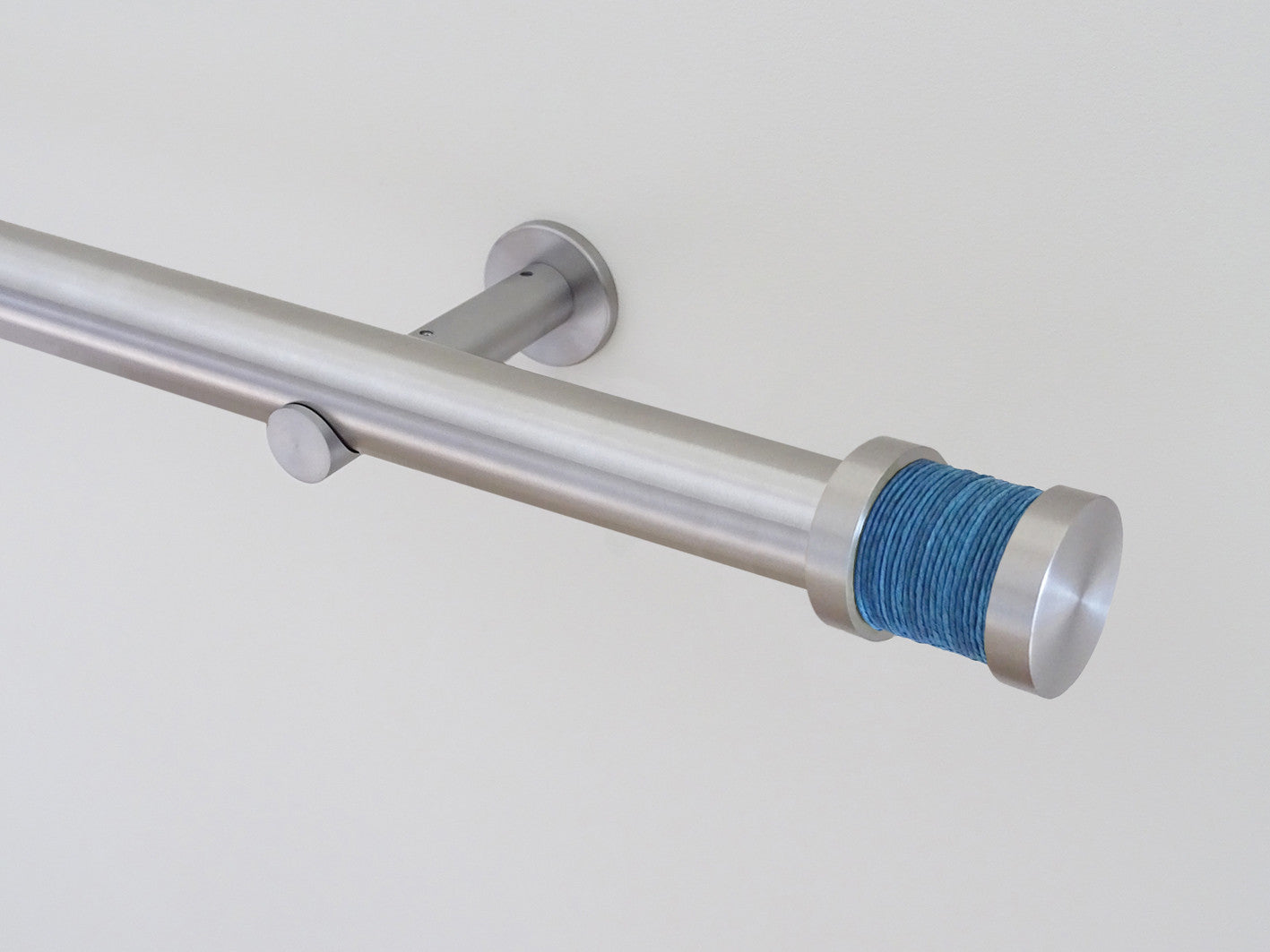 30mm diameter stainless steel curtain pole with lapis groove finials