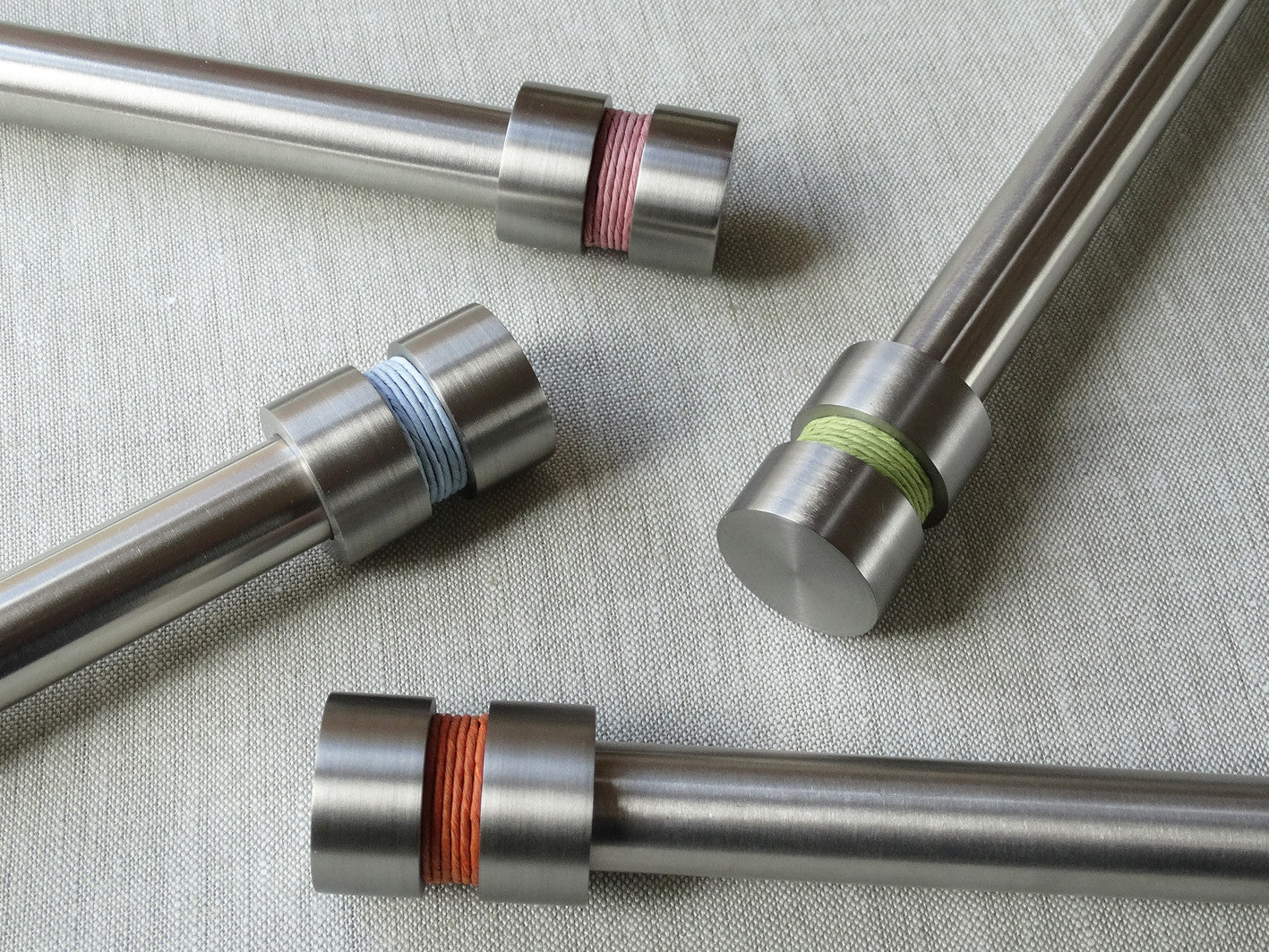 19mm diameter stainless steel curtain pole set with groove finials